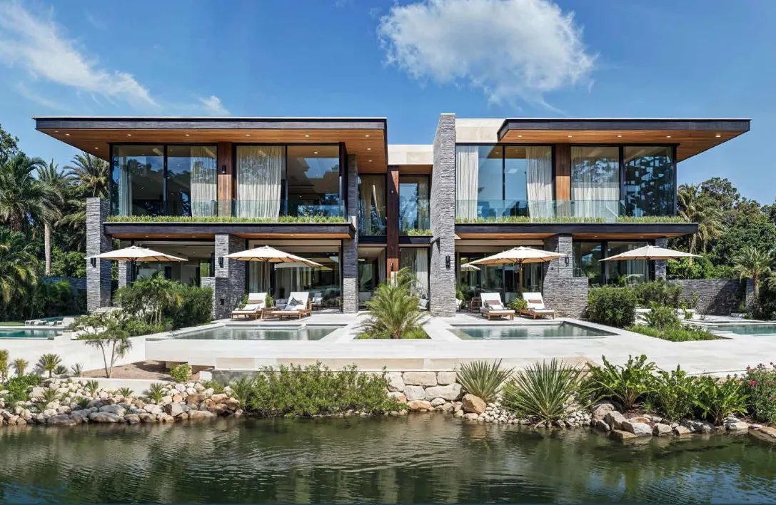  للبيع في جيريان - ناشنز او سكاى في  بمساحة 0 م² تتكون من 0 غرف