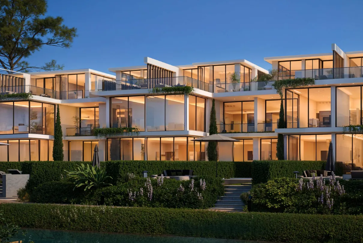  للبيع في زمرة ايست في  بمساحة 0 م² تتكون من 0 غرف