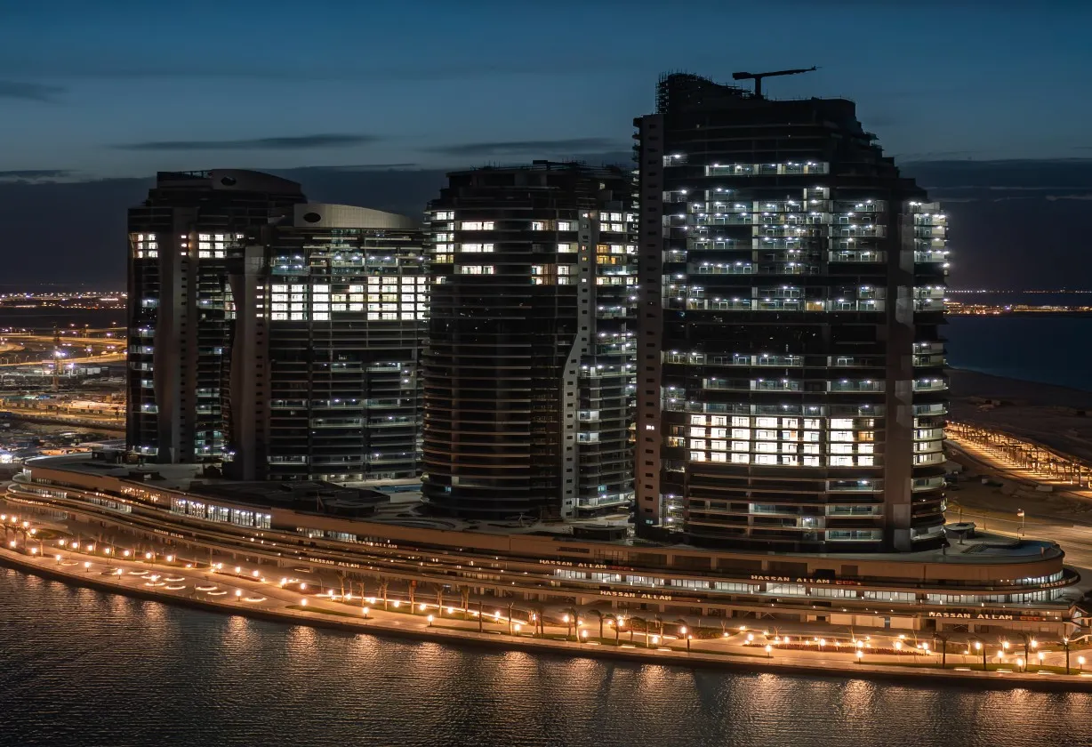  للبيع في بيتش فرونت تاورز في  بمساحة 0 م² تتكون من 0 غرف