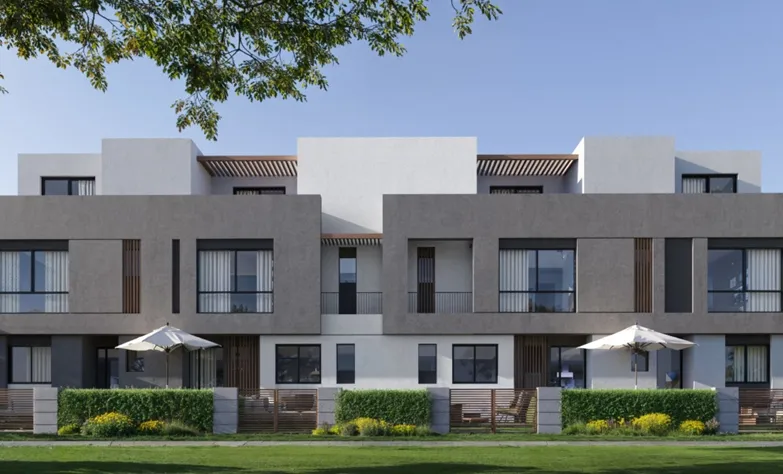 Townhouse for sale in The Great Lawn-Park Central in Mostakbal City of 195 m² with 4 bedrooms