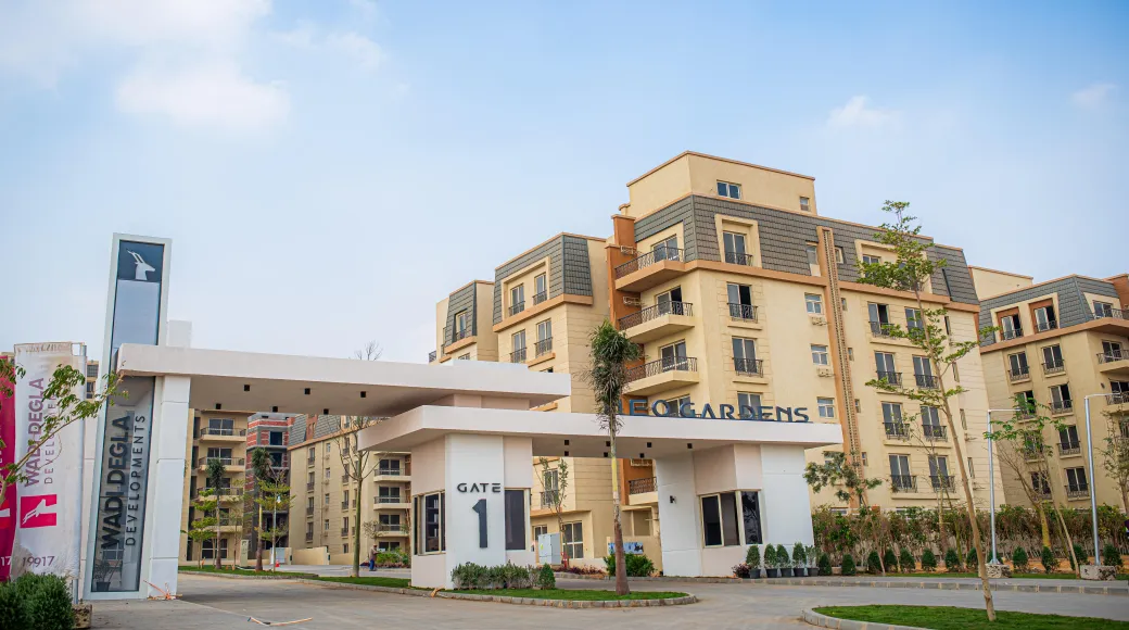  للبيع في نيو جاردنز في  بمساحة 0 م² تتكون من 0 غرف