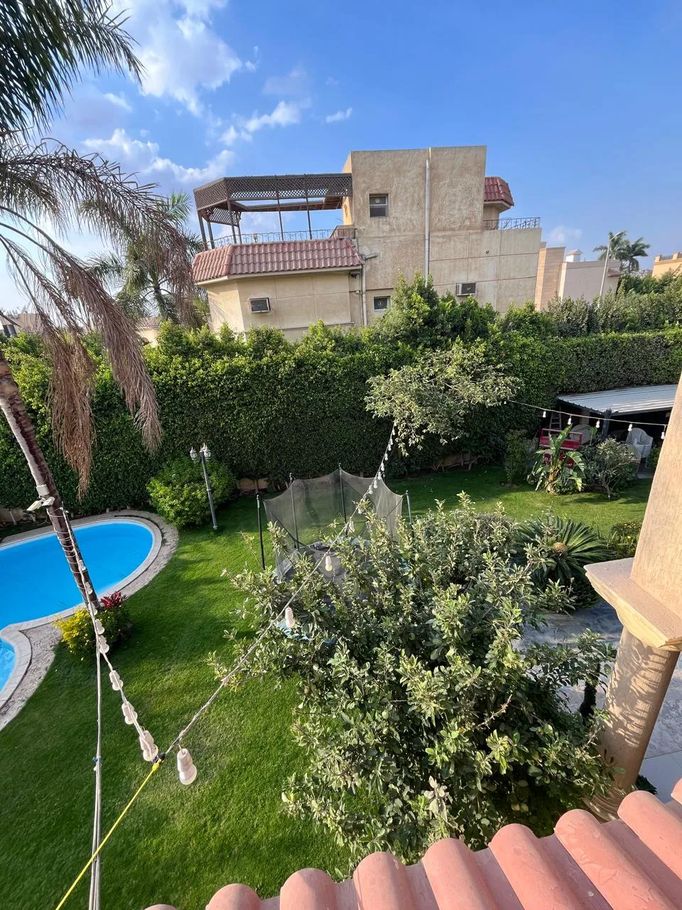 Villa for sale in Beverly Hills in 6th of October City of 450 m² with 7 bedrooms
