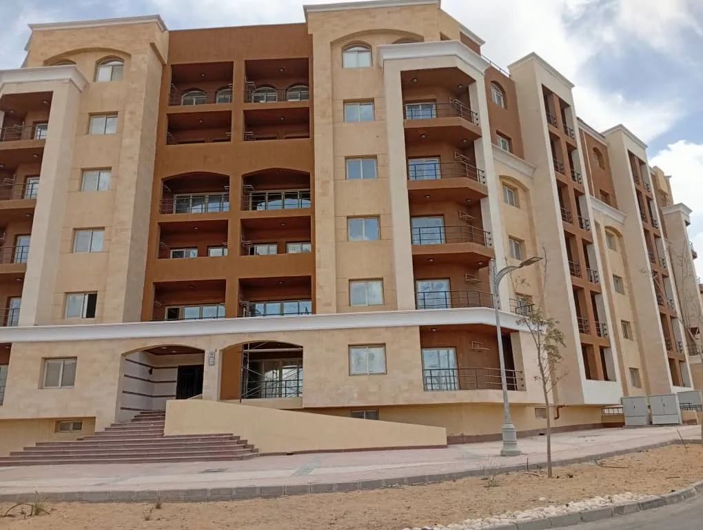 Apartment for sale in Al Maqsad in New Capital City of 165 m² with 3 bedrooms