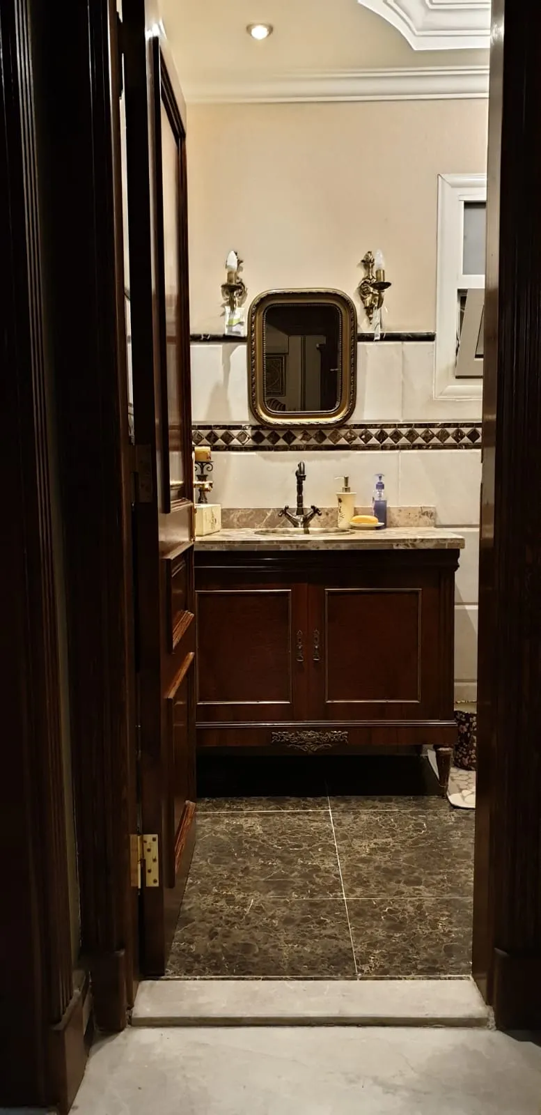 Apartment for sale in El Rehab in New Cairo of 224 m² with 3 bedrooms