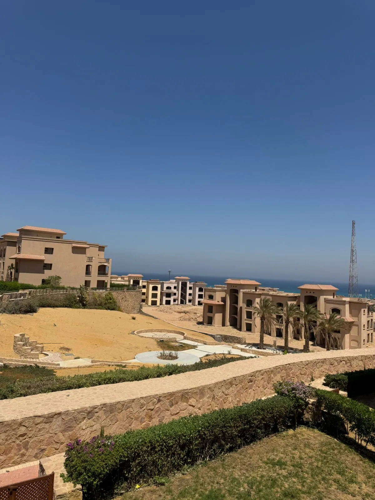 Chalet for sale in Laguna Bay in Ain Sokhna of 160 m² with 3 bedrooms