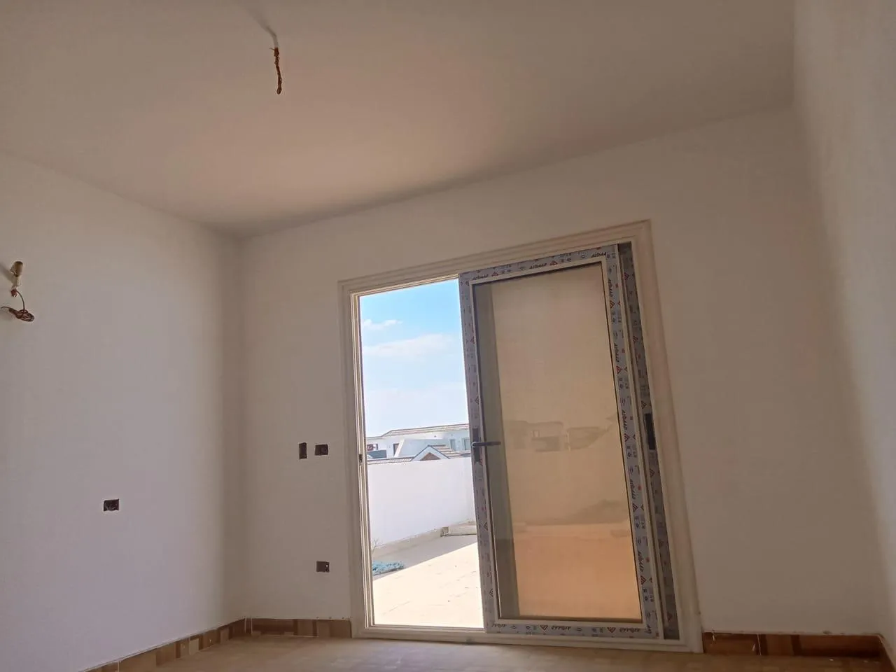 Penthouse for sale in Mountain View Chillout Park in Northern Expansion of 240 m² with 3 bedrooms