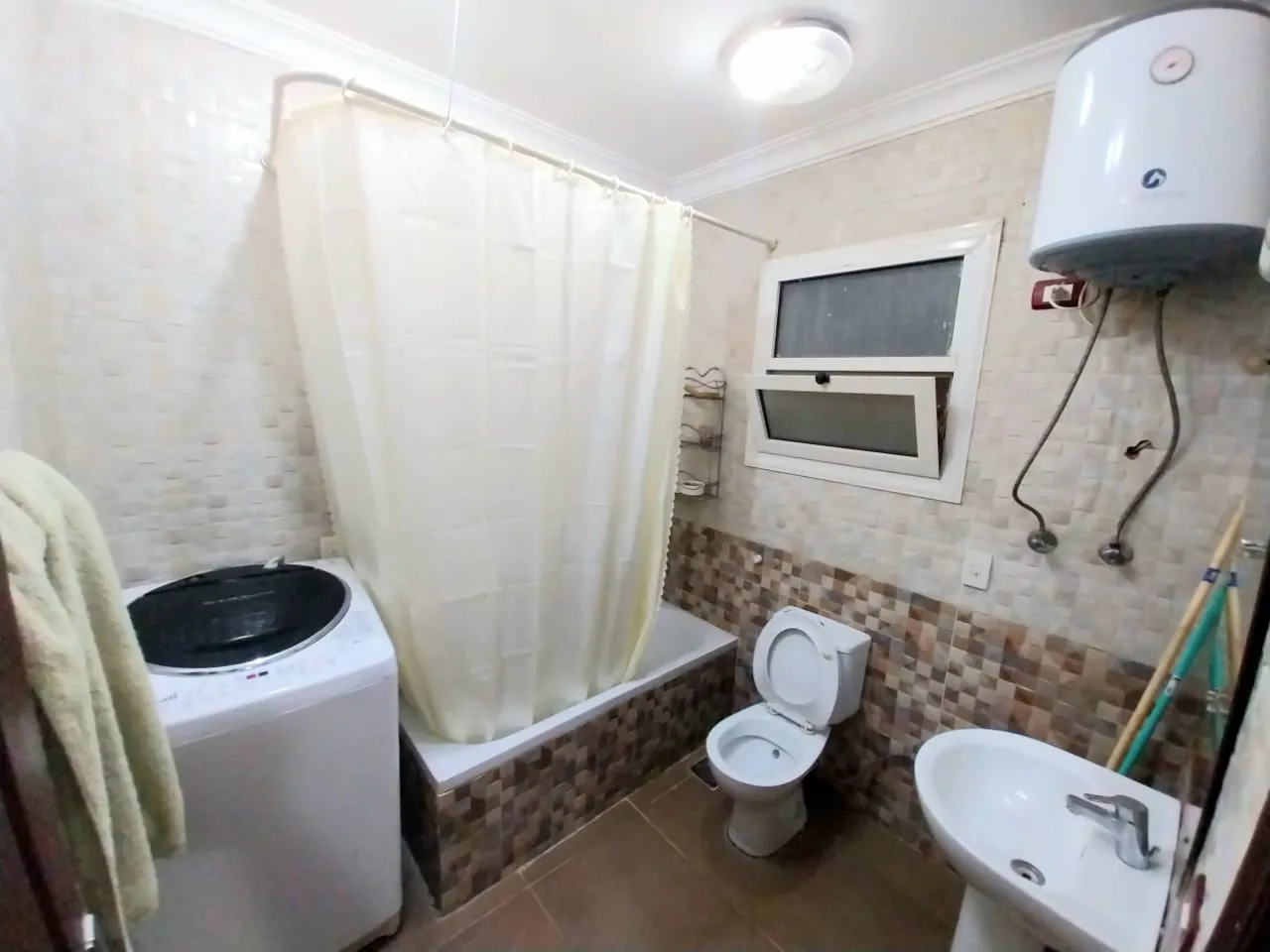  للبيع في مدينتي في  بمساحة 0 م² تتكون من 0 غرف