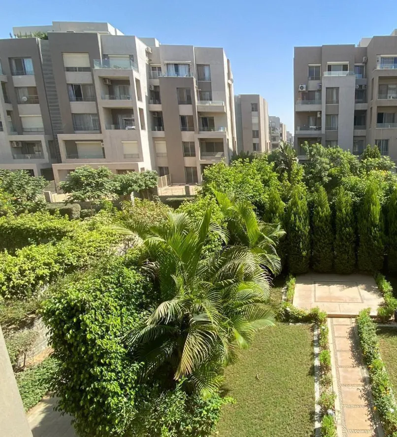Duplex for sale in Village Garden Katameya in New Cairo of 245 m² with 3 bedrooms