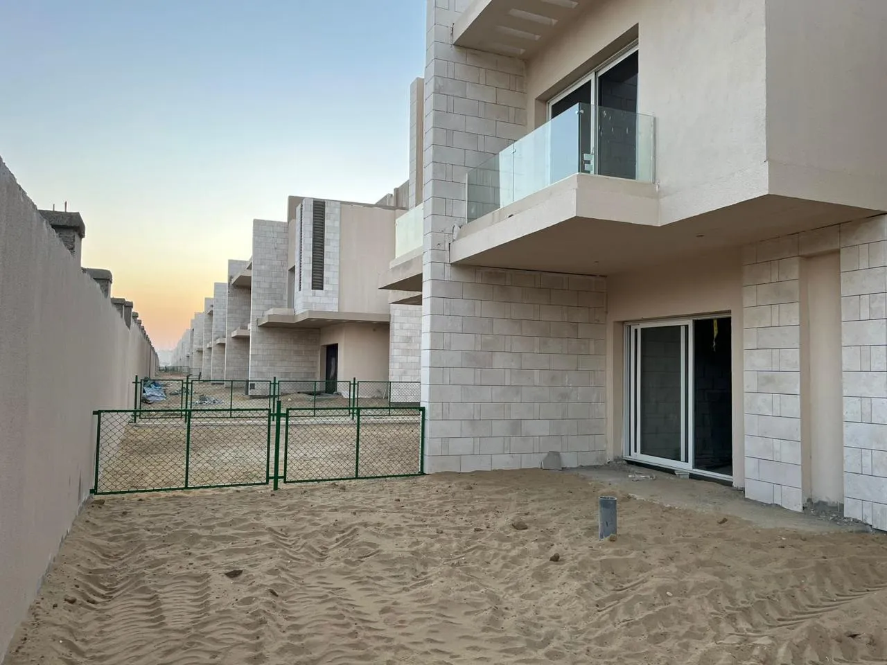 Townhouse for sale in Tawny in 6th of October City of 208 m² with 3 bedrooms