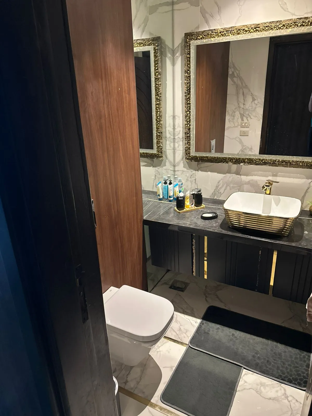 Villa for sale in UpVille Wady El Nile in 6th of October City of 480 m² with 5 bedrooms