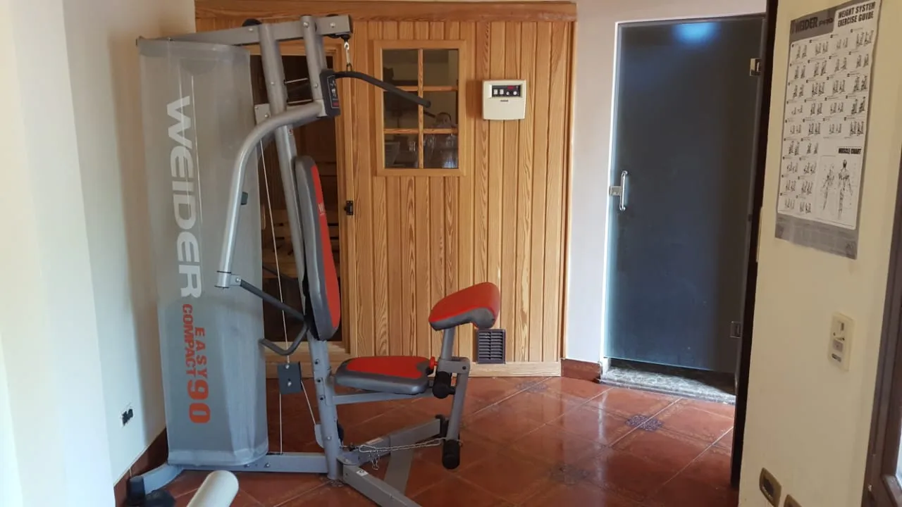 فيلا للبيع في جولف السليمانية في سفنكس الجديدة بمساحة 650 م² تتكون من 4 غرف