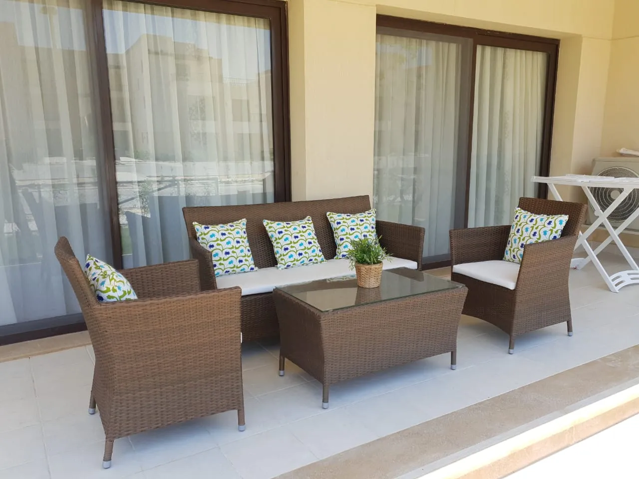 Chalet for sale in Mountain View Sokhna in Ain Sokhna of 80 m² with 2 bedrooms