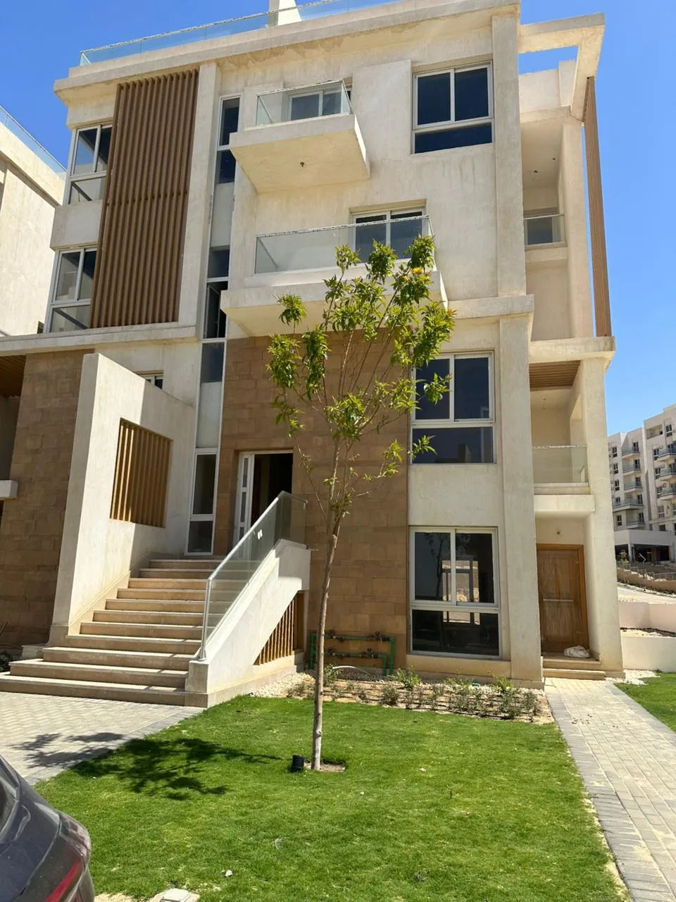 Duplex for sale in Mountain View ICity New Cairo in New Cairo of 280 m² with 3 bedrooms