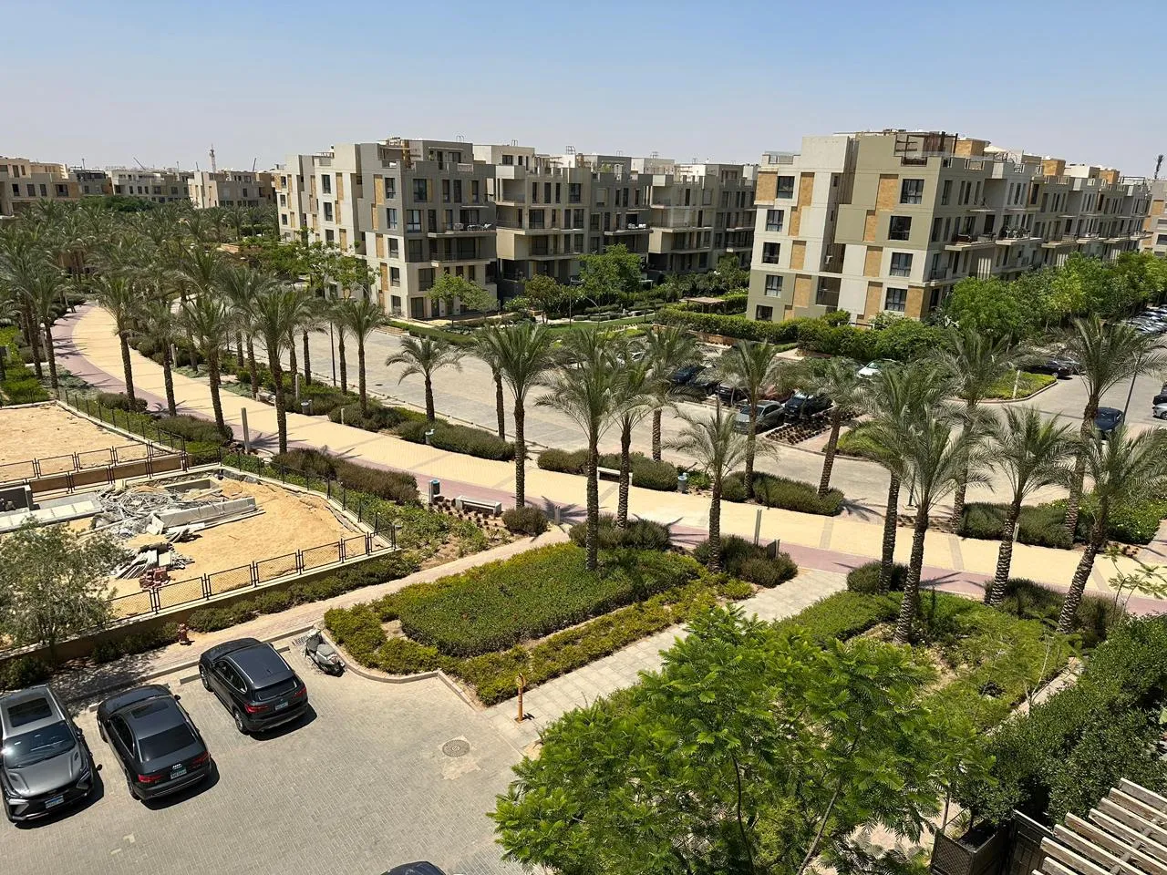 Duplex for sale in Eastown in New Cairo of 287 m² with 3 bedrooms