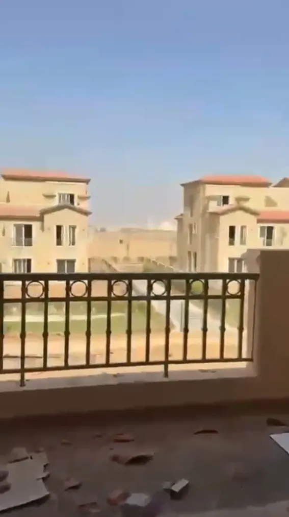  للبيع في لا فيستا سيتي في  بمساحة 0 م² تتكون من 0 غرف