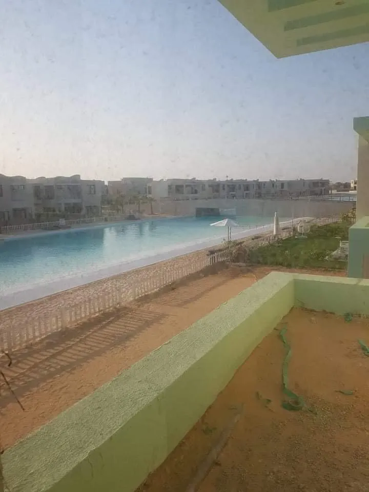  للبيع في بو أيلاند  في  بمساحة 0 م² تتكون من 0 غرف