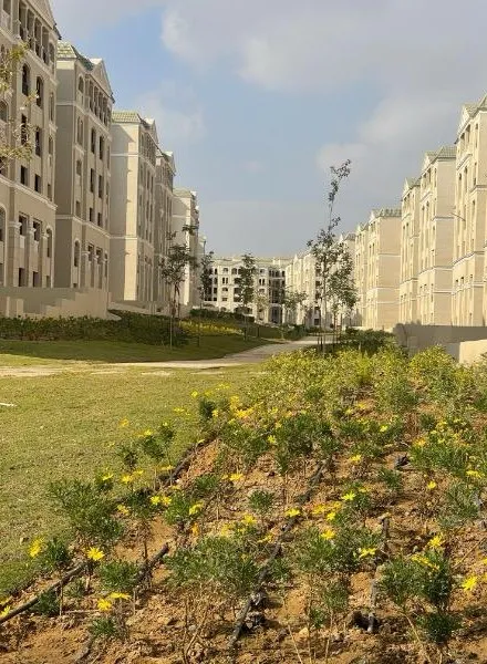 Penthouse for sale in L’Avenir in Mostakbal City of 220 m² with 3 bedrooms