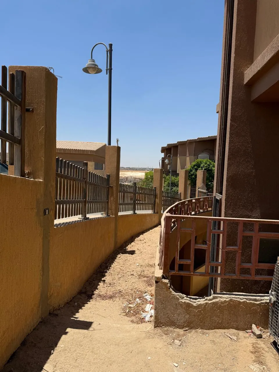 Twinhouse for sale in Pyramids Walk in 6th of October City of 340 m² with 3 bedrooms
