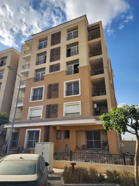  للبيع في سراي في  بمساحة 0 م² تتكون من 0 غرف