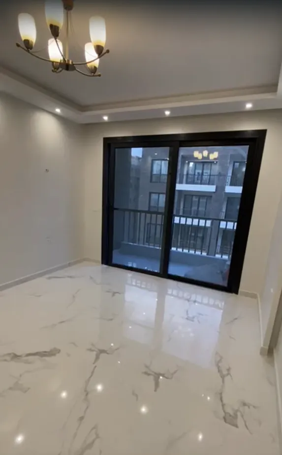  للبيع في كاسل لاندمارك في  بمساحة 0 م² تتكون من 0 غرف