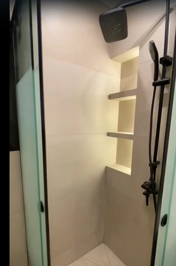  للبيع في كاسل لاندمارك في  بمساحة 0 م² تتكون من 0 غرف