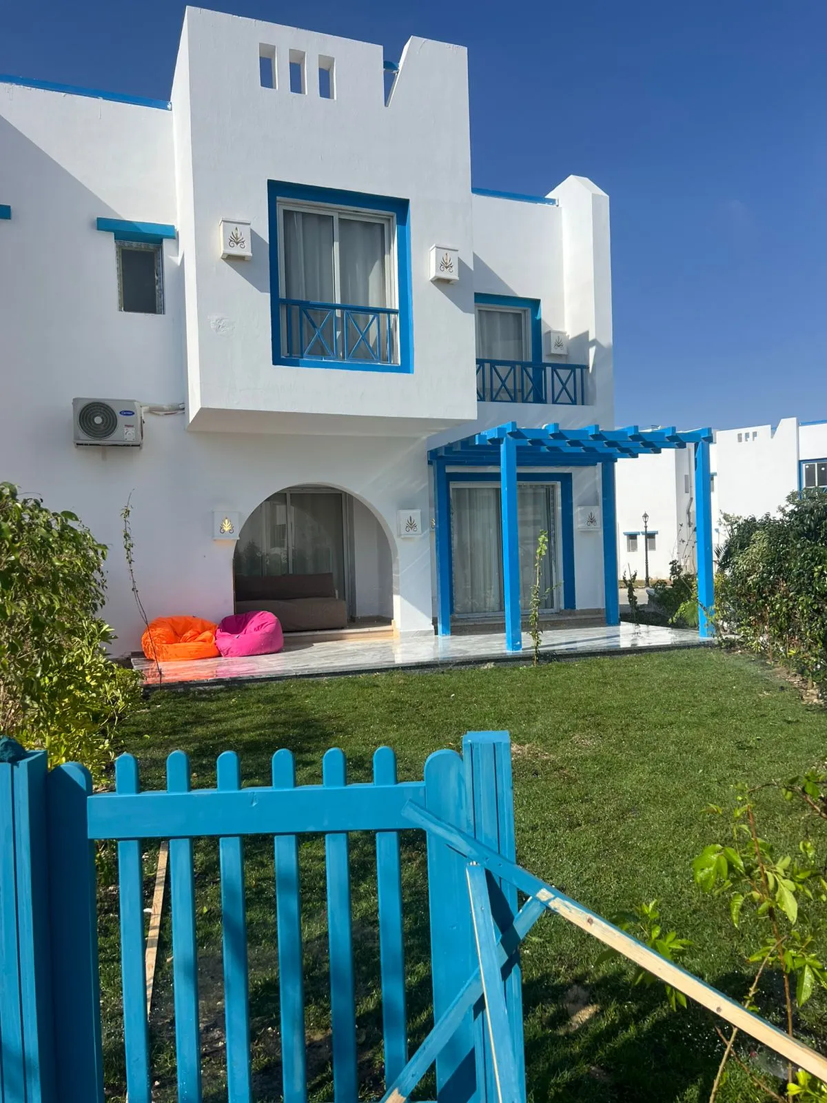  للبيع في ماونتن فيو رأس الحكمة في  بمساحة 0 م² تتكون من 0 غرف