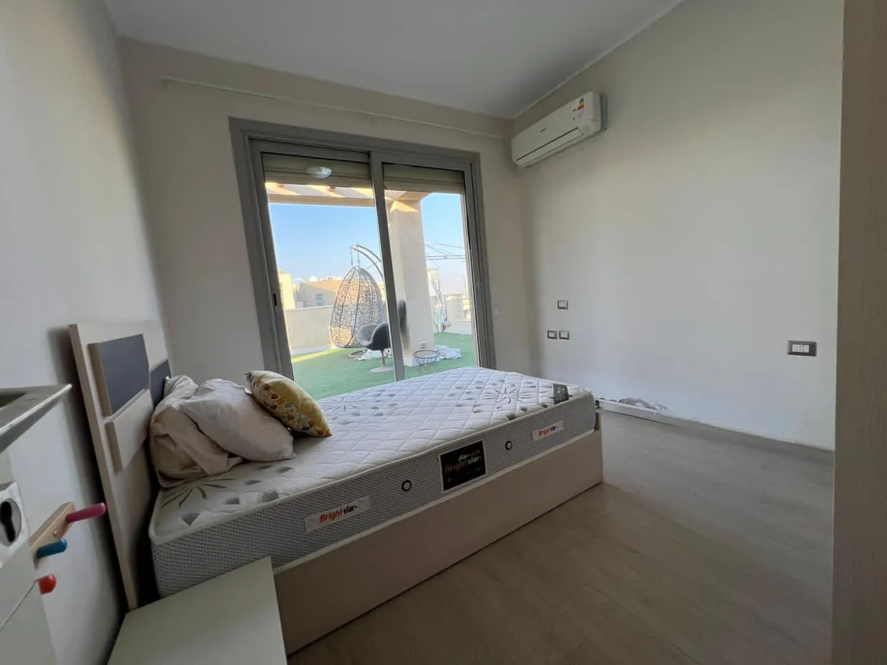 Penthouse for sale in The Village Gate in New Cairo of 230 m² with 3 bedrooms