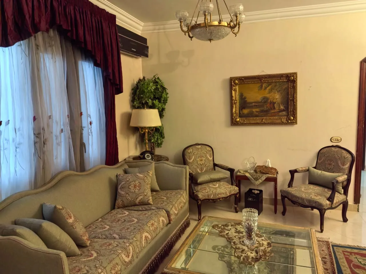 Apartment for sale in Beverly Hills in 6th of October City of 163 m² with 4 bedrooms
