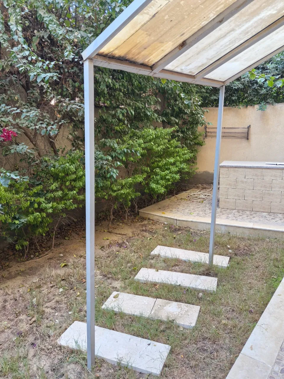 Apartment for sale in Beverly Hills in 6th of October City of 163 m² with 4 bedrooms