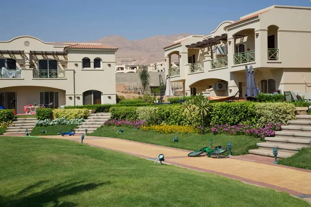 Chalet for sale in La Vista 7 in Ain Sokhna of 120 m² with 2 bedrooms
