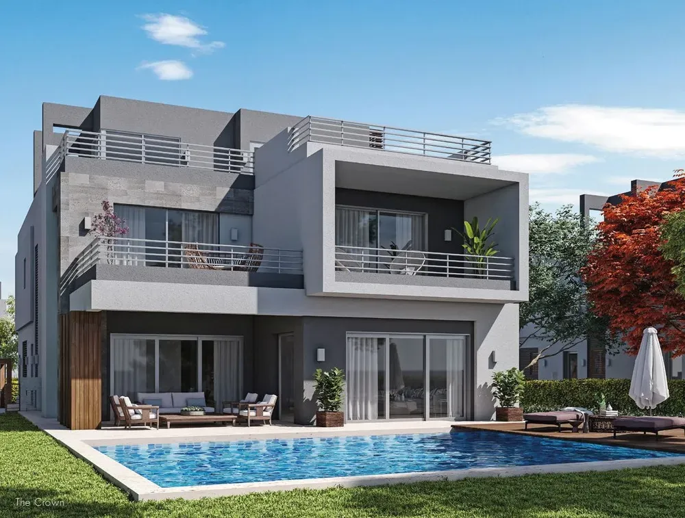 Villa for sale in The Crown in 6th of October City of 500 m² with 5 bedrooms