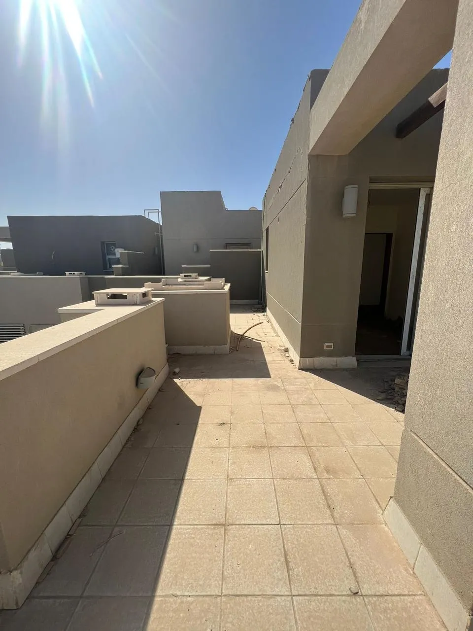 Penthouse for sale in The Village Gate in New Cairo of 210 m² with 3 bedrooms