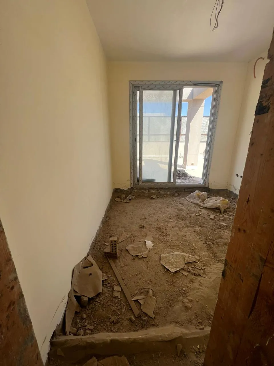  للبيع في ذا فيلدج جيت في  بمساحة 0 م² تتكون من 0 غرف