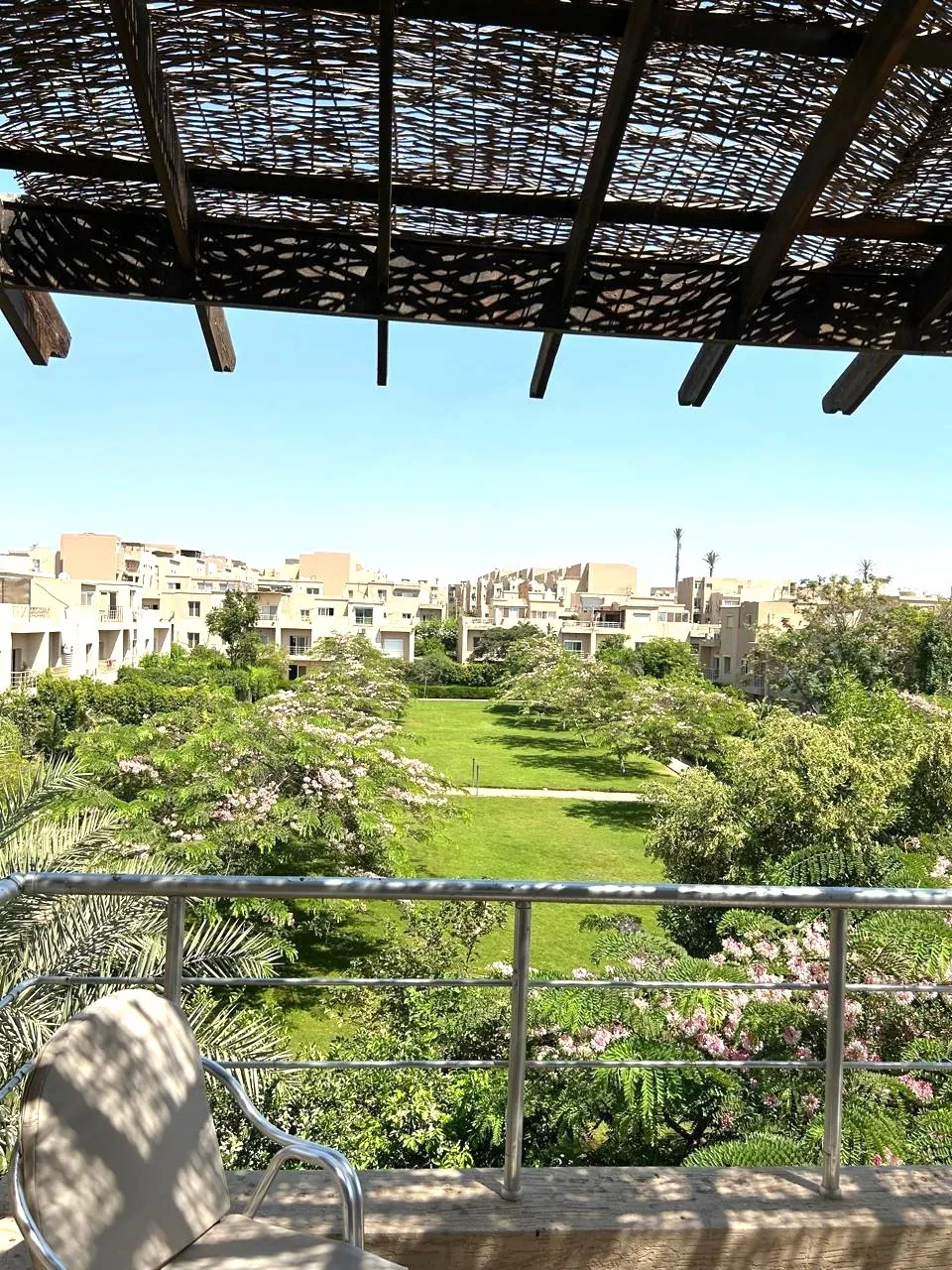 Twinhouse for sale in Karma Residence in 6th of October City of 210 m² with 4 bedrooms