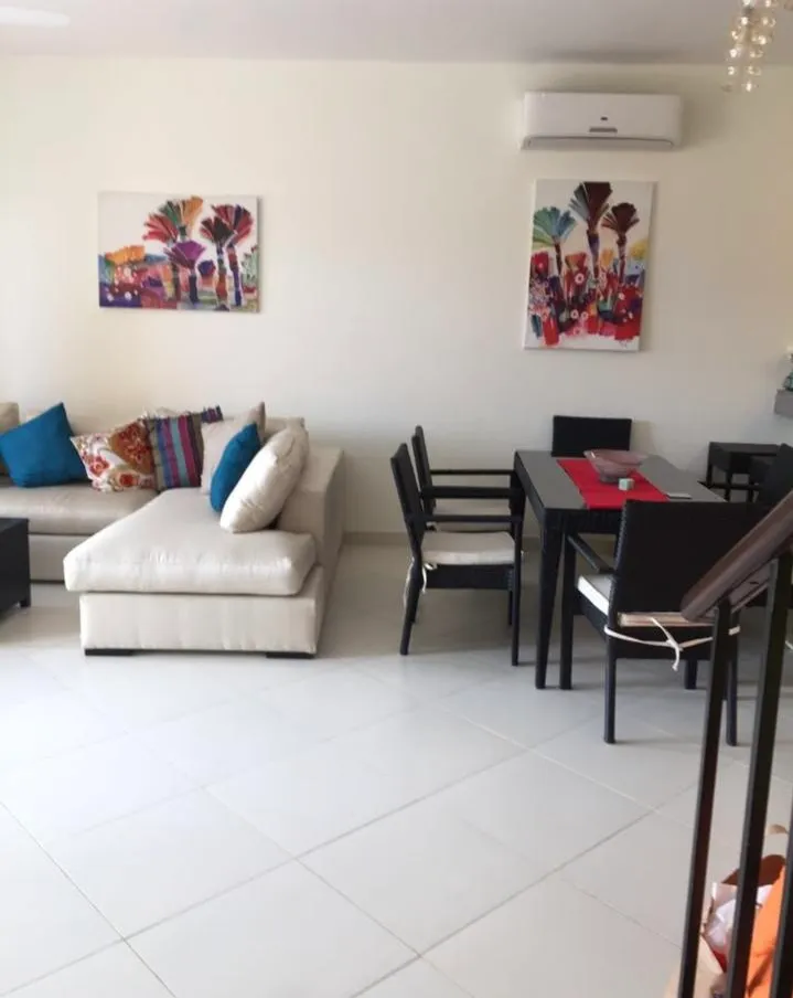  للبيع في مراسي في  بمساحة 0 م² تتكون من 0 غرف