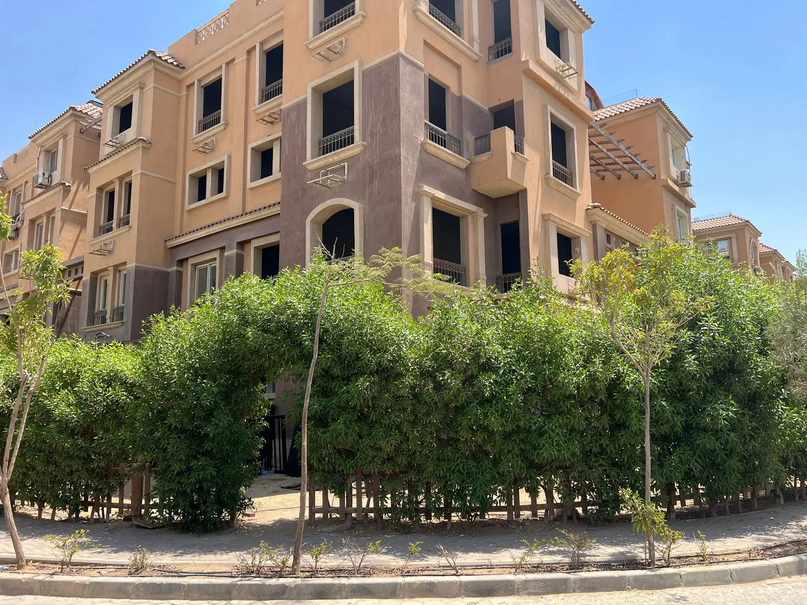 Apartment for sale in Italian Square in 6th of October City of 85 m² with 2 bedrooms