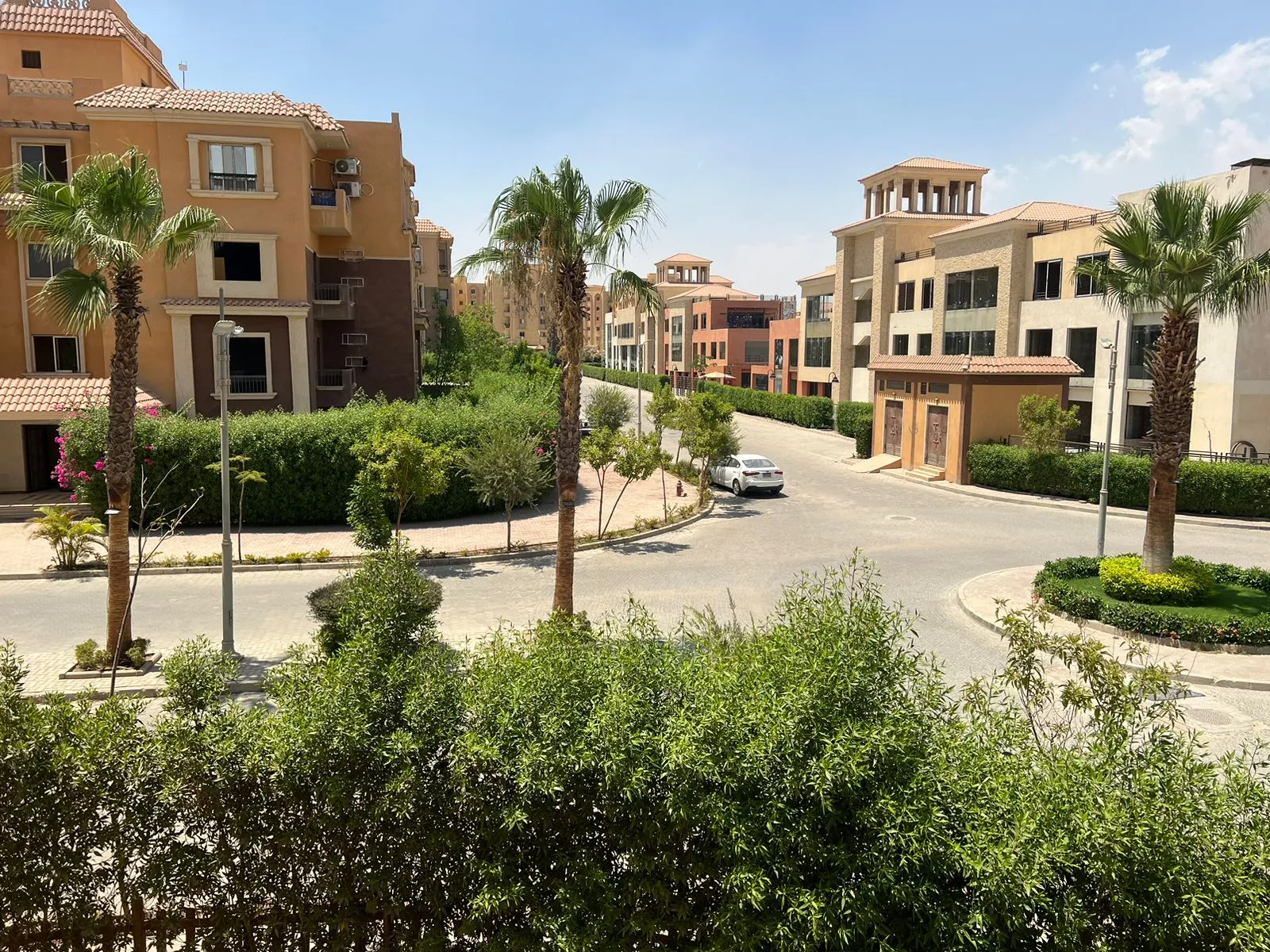 Apartment for sale in Italian Square in 6th of October City of 85 m² with 2 bedrooms