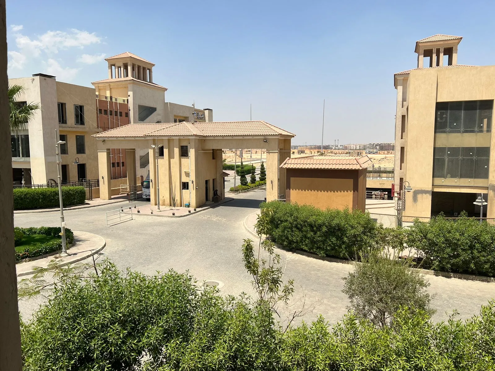 Apartment for sale in Italian Square in 6th of October City of 85 m² with 2 bedrooms