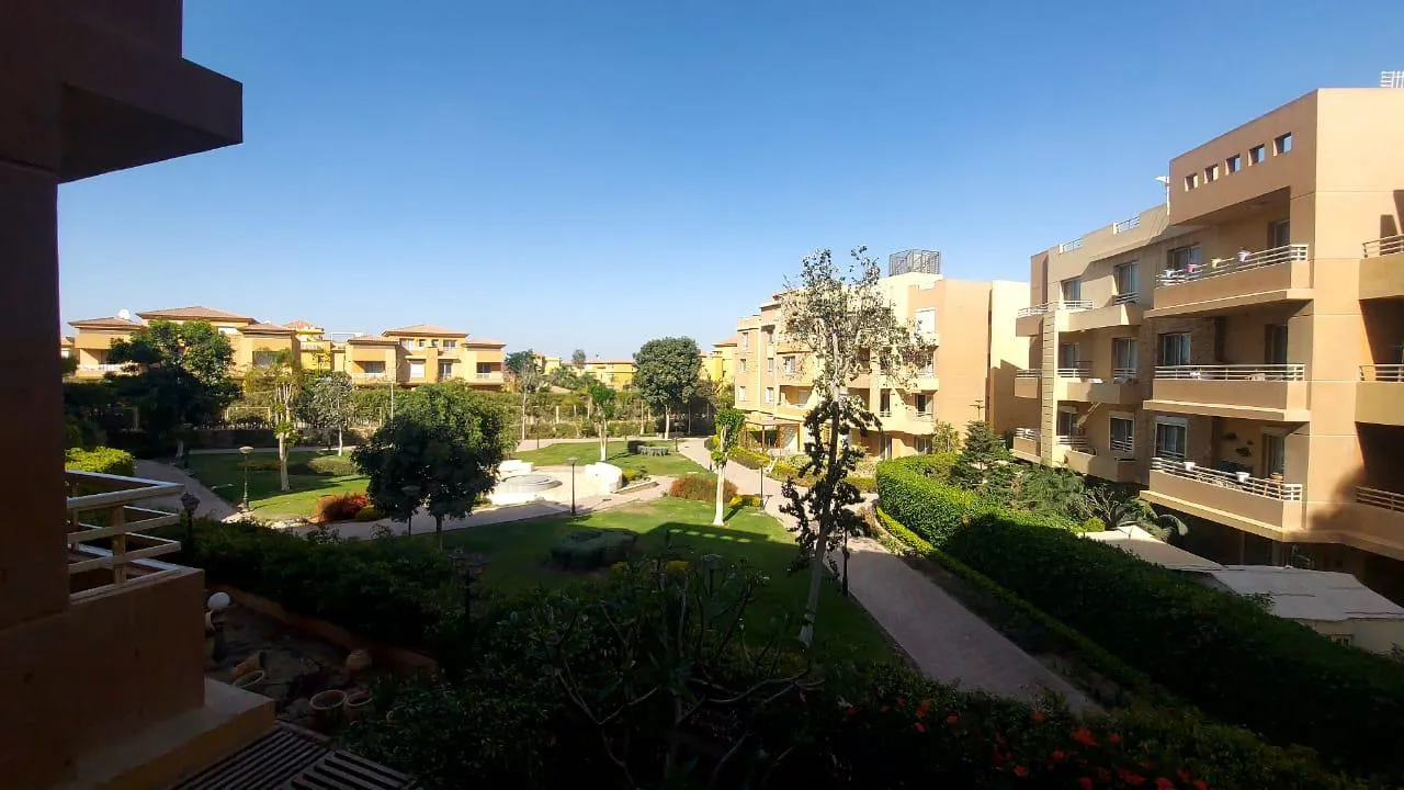 Apartment for sale in Jewar Sheikh Zayed in 6th of October City of 184 m² with 3 bedrooms