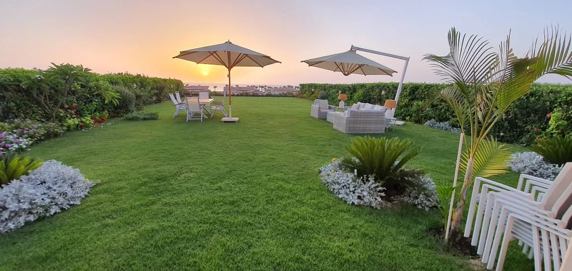 Villa for sale in Caesar in Ras El Hekma of 480 m² with 6 bedrooms