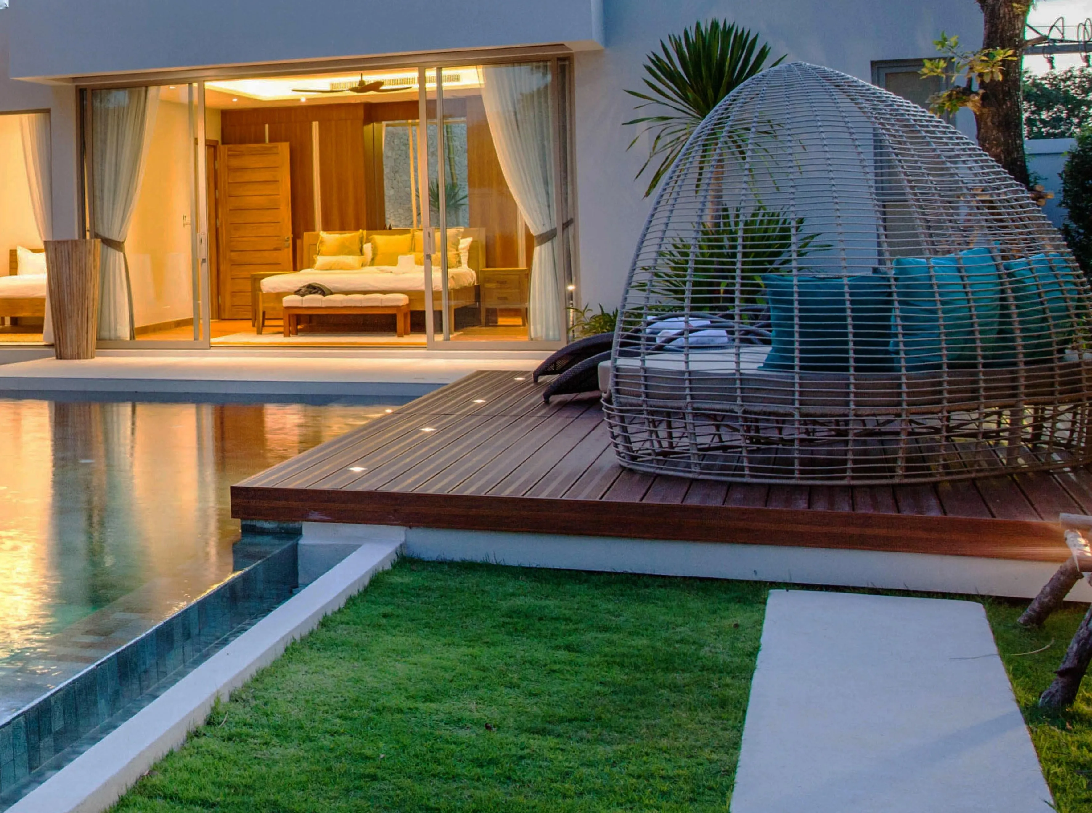  for sale in Swan Lake West in  of 0 m² with 0 bedrooms