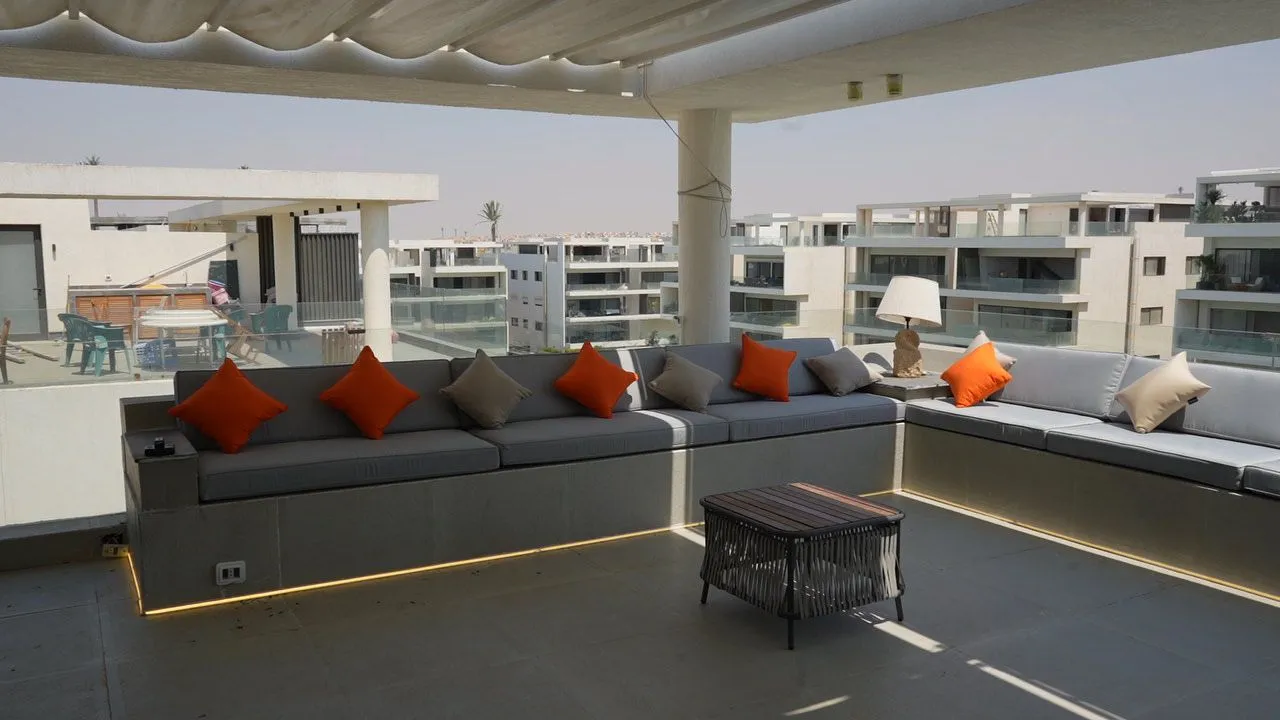  للبيع في ليك فيو ريزيدنس في  بمساحة 0 م² تتكون من 0 غرف