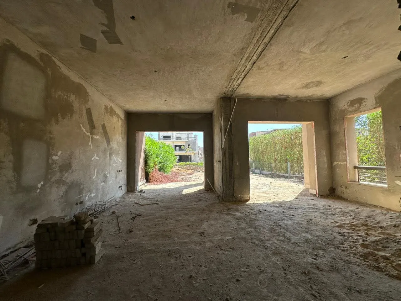  للبيع في نيو جيزة في  بمساحة 0 م² تتكون من 0 غرف