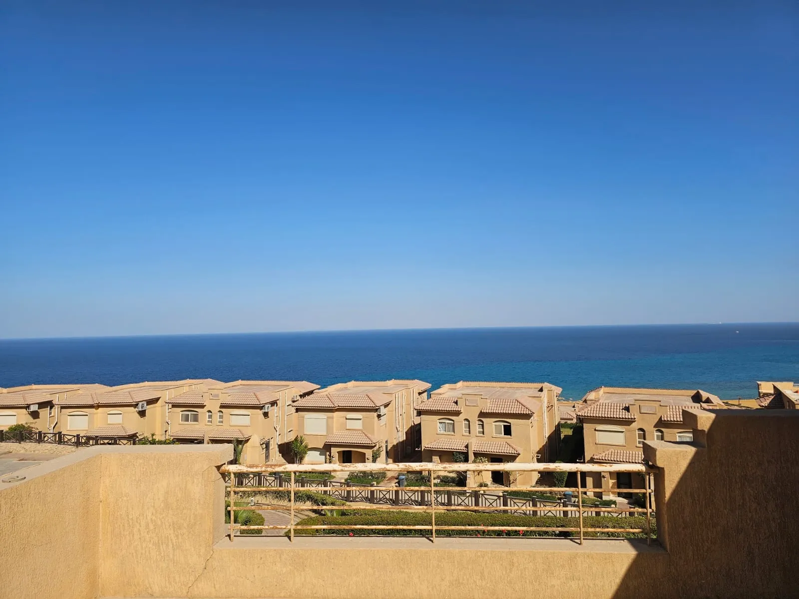 Chalet for sale in Telal Sokhna in Ain Sokhna of 120 m² with 3 bedrooms