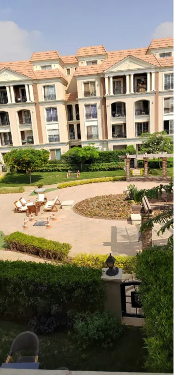 Apartment for sale in Regents Park in New Cairo of 234 m² with 4 bedrooms