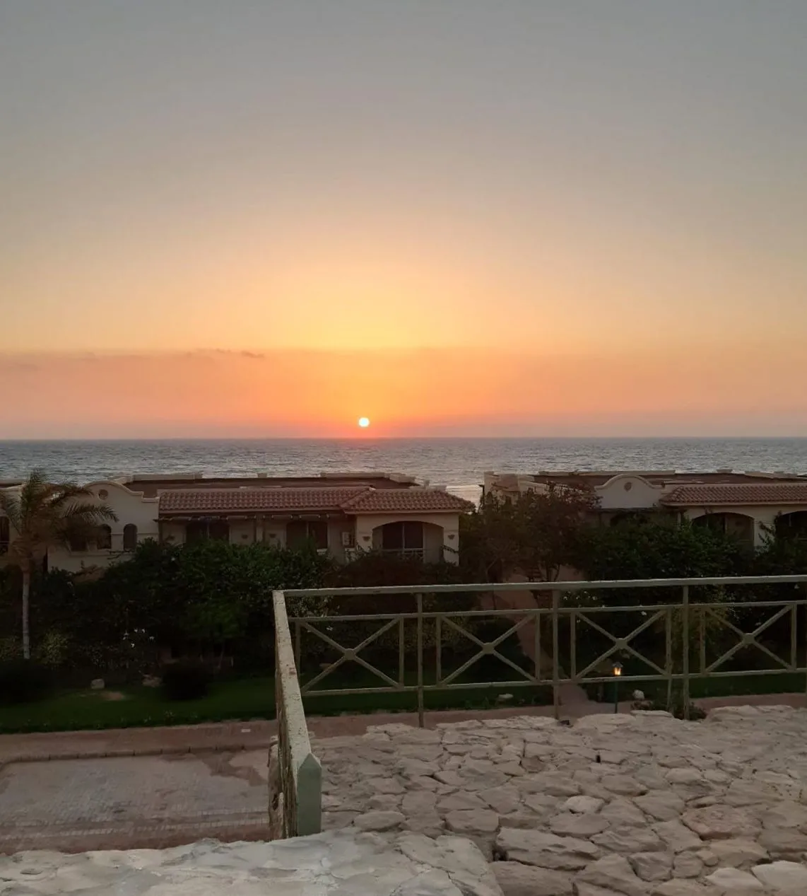 Chalet for sale in La Vista 3 in Ain Sokhna of 90 m² with 2 bedrooms