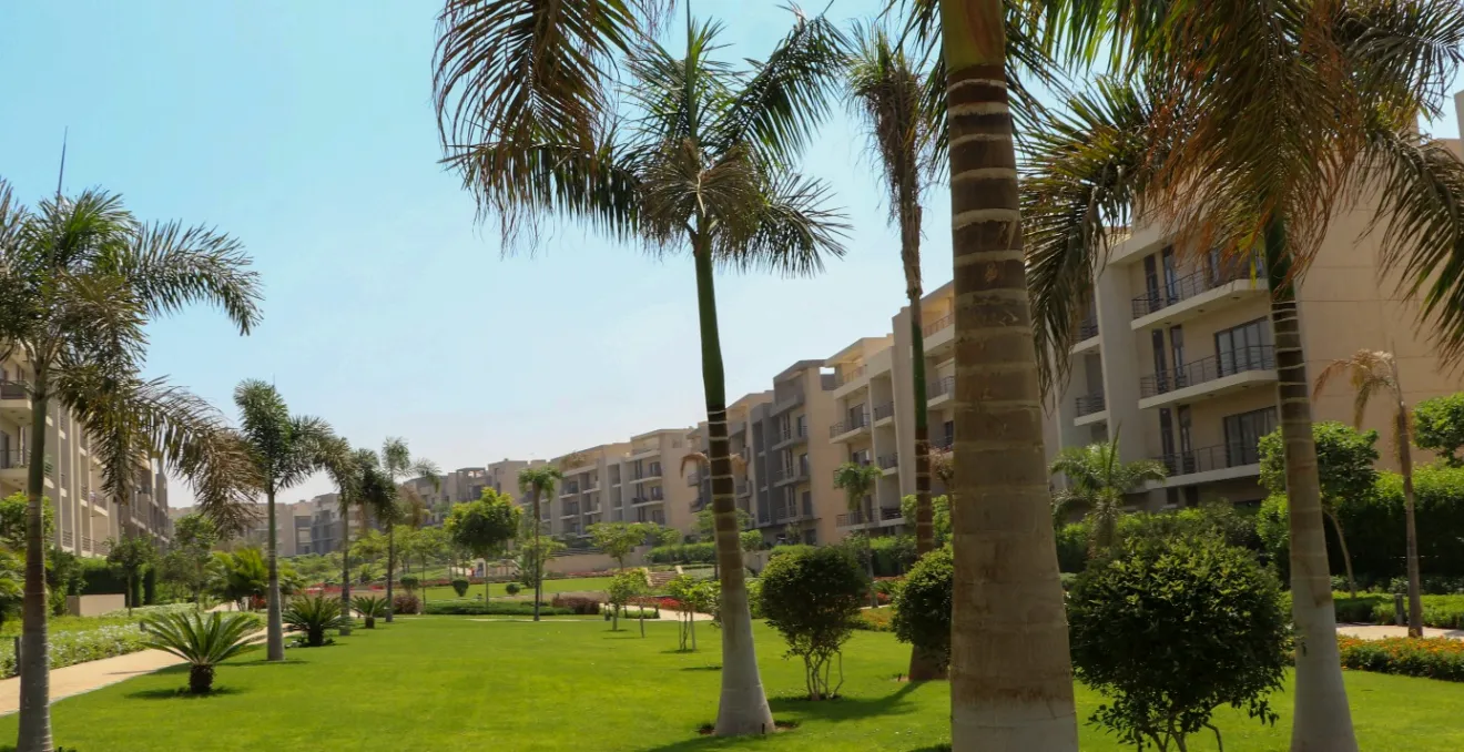  للبيع في فيفث سكوير المراسم في  بمساحة 0 م² تتكون من 0 غرف