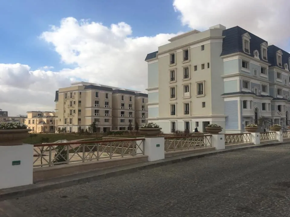 Apartment for sale in Mountain View Hyde Park in New Cairo of 133 m² with 2 bedrooms