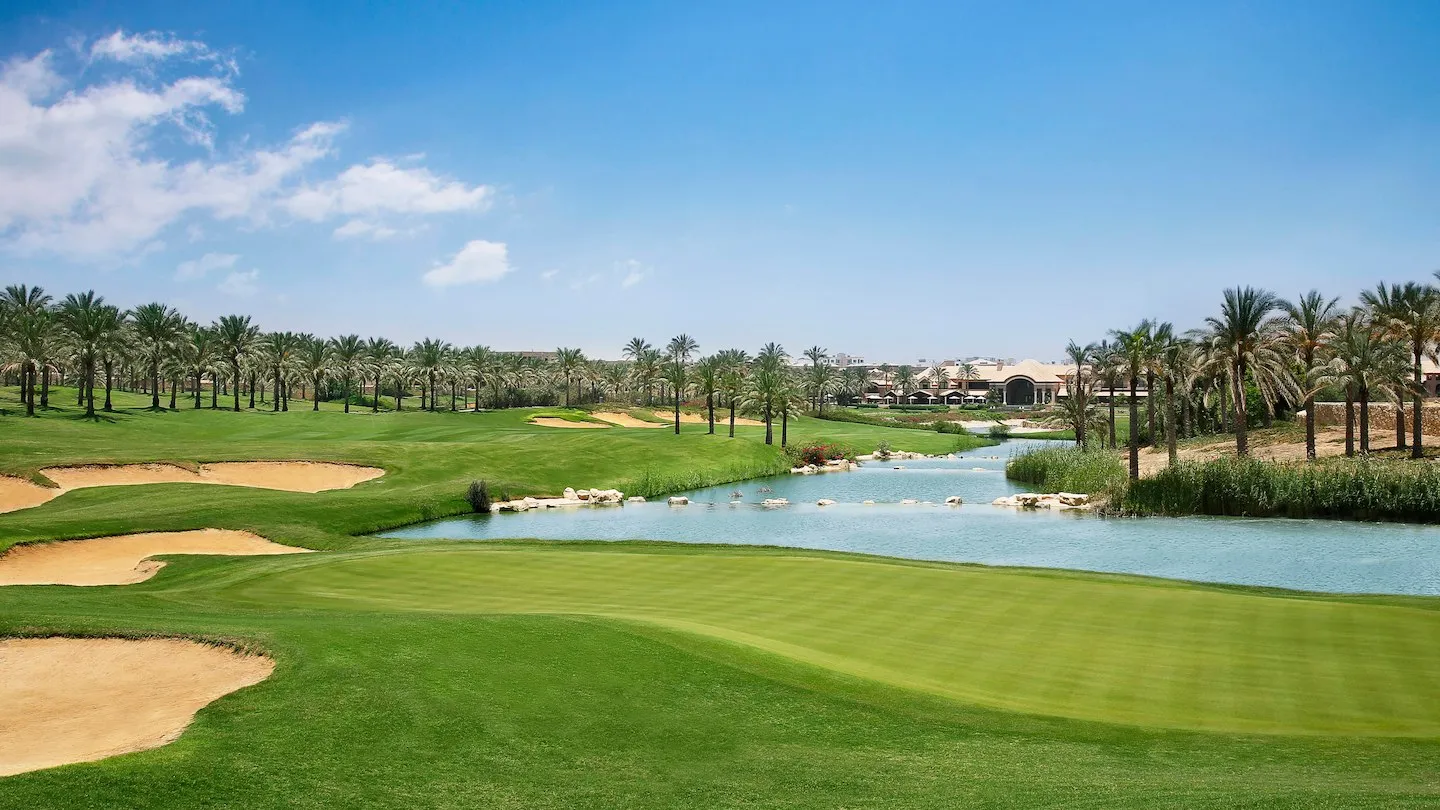Villa for sale in Katameya Dunes in New Cairo of 1200 m² with 14 bedrooms