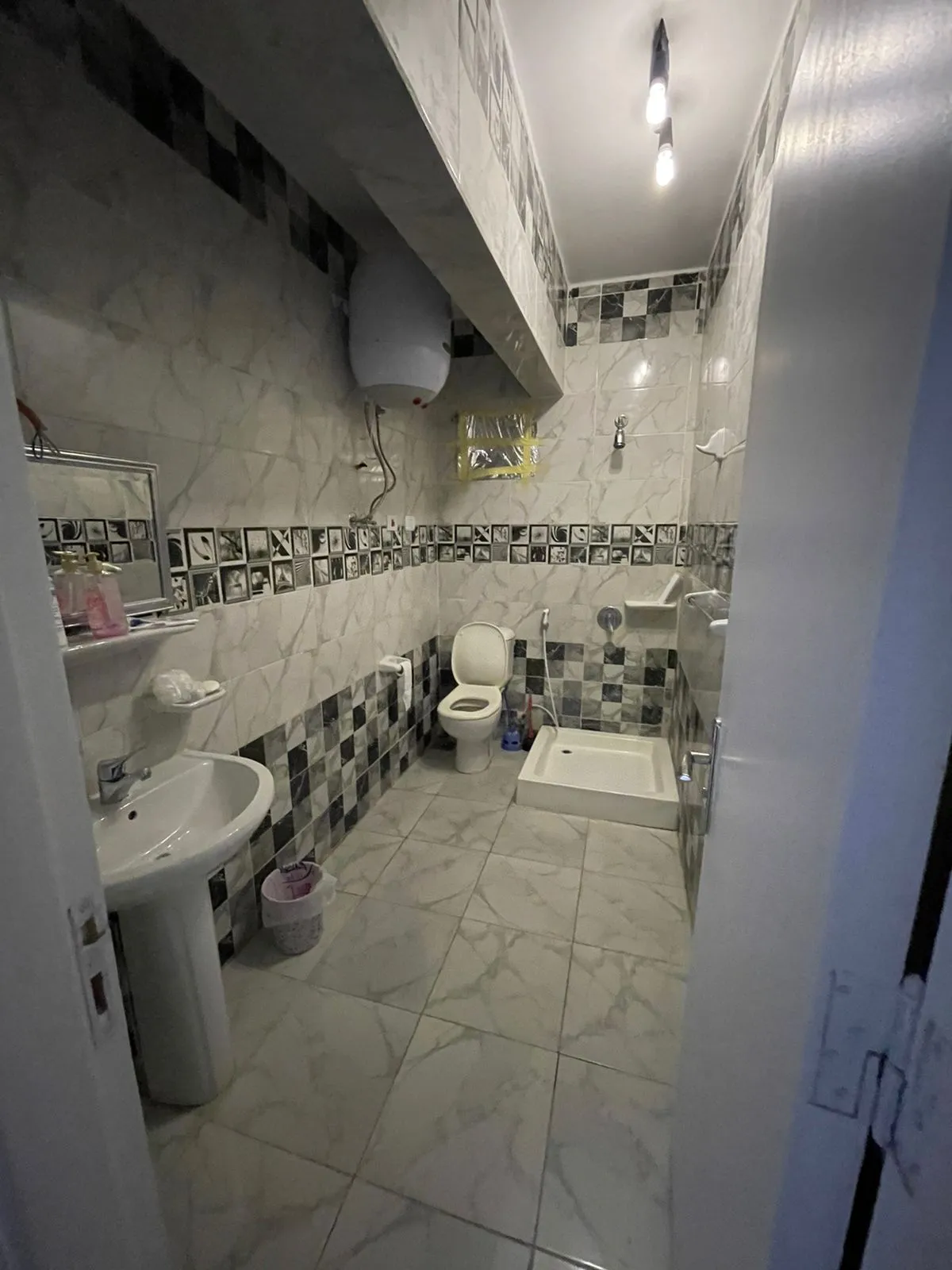  للبيع في غزالة باي في  بمساحة 0 م² تتكون من 0 غرف